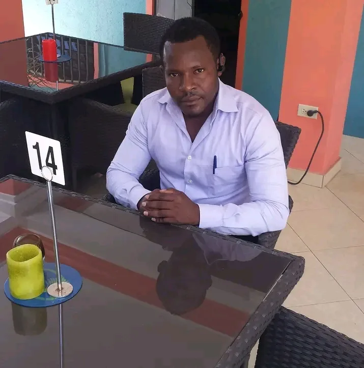 1726233827910 1726233827910